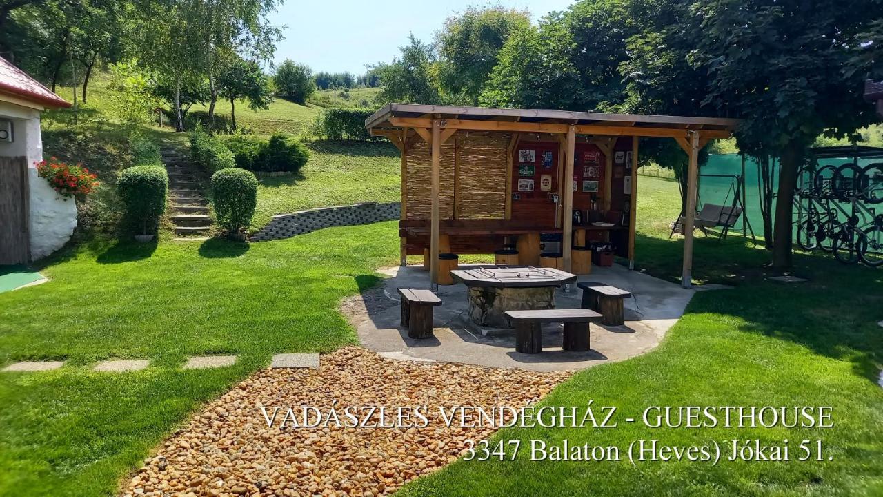 Vadaszles Vendeghaz Bukkszentmarton Екстер'єр фото